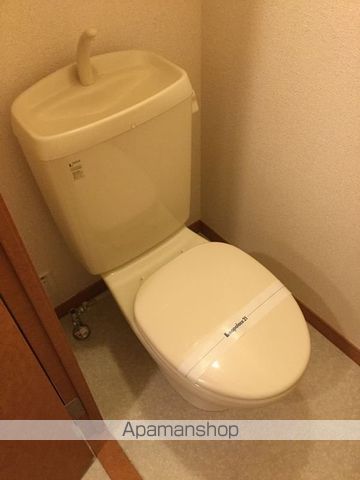 レオパレスmomoのトイレ写真