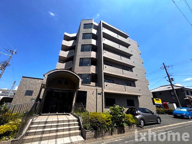 建物外観　外観は落ち着いています