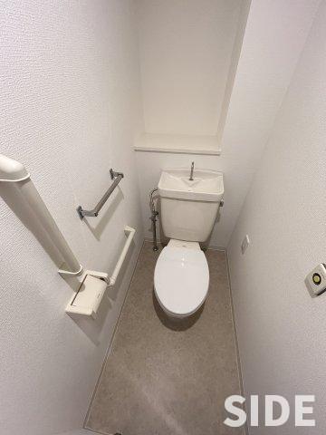 トイレ　※別号室参考画像