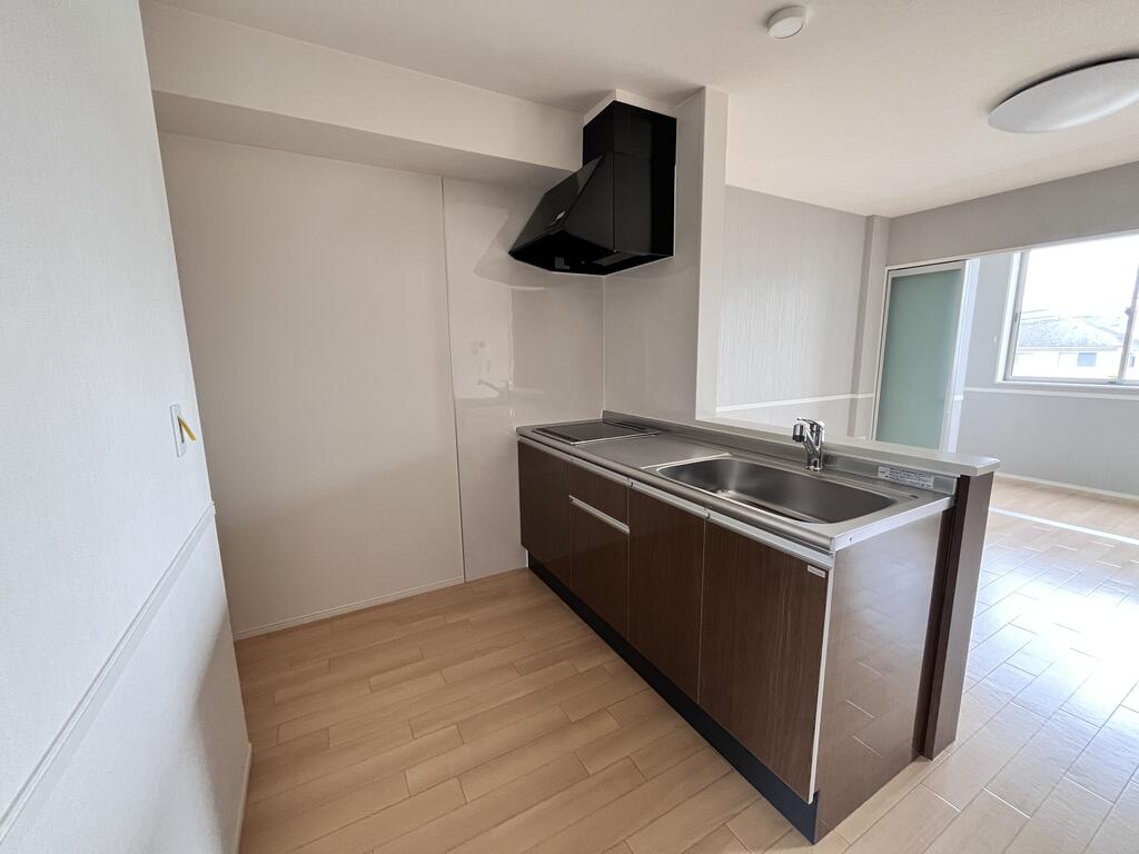 キッチン　※同施工会社参考写真