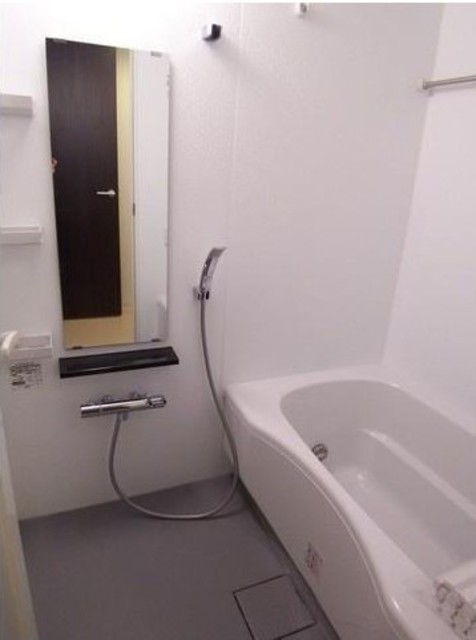 バス・シャワールーム　バスルーム