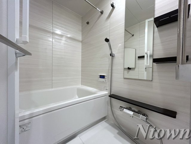 バス・シャワールーム　使いやすいお風呂です