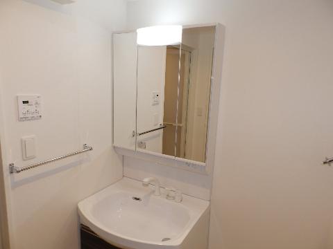 洗面設備　洗髪洗面化粧台