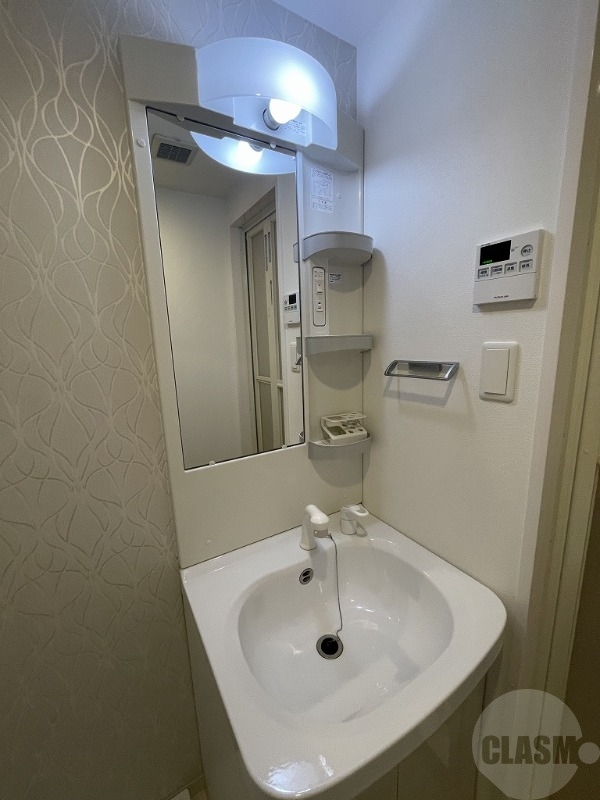 洗面設備　独立洗面台！