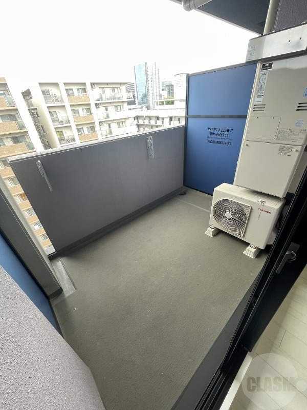 バルコニー　バルコニー奥行きあります♪