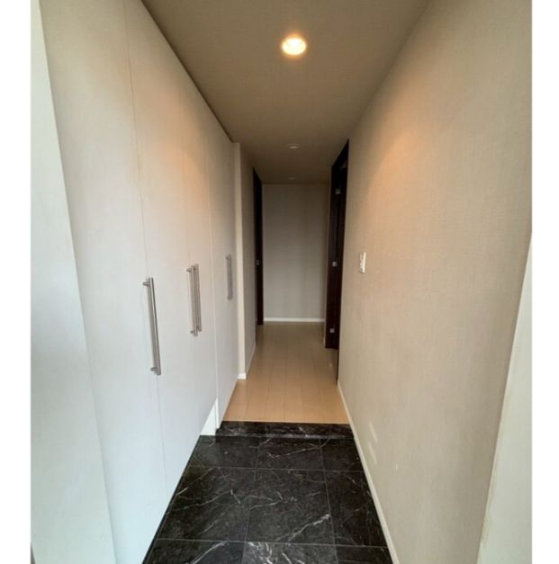 玄関　明るい玄関です