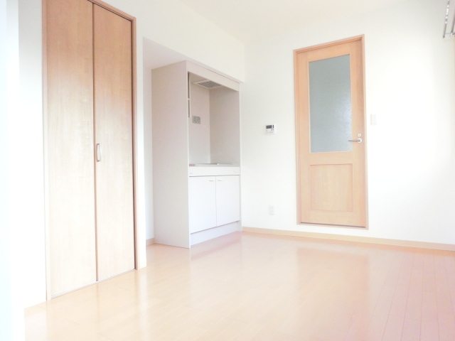 居室・リビング　★洋室６．２帖／機能的なワンルームタイプ★