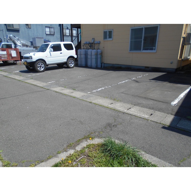 駐車場　駐車場の様子