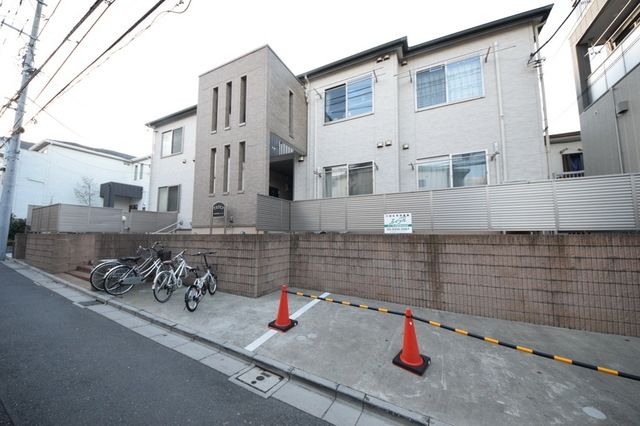 建物外観　☆お問い合わせはお早めに☆