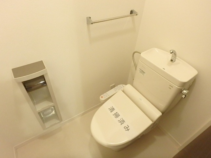 トイレ　図面と現状に相違がある場合には現状を優先
