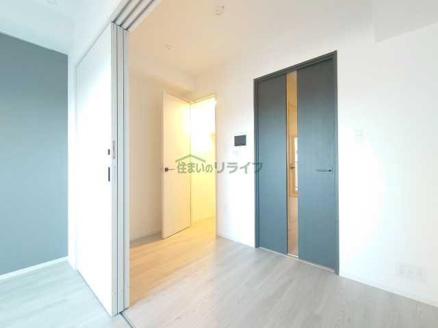 居室・リビング　※参考写真　同タイプ（間取り）の503号室の写真となります。