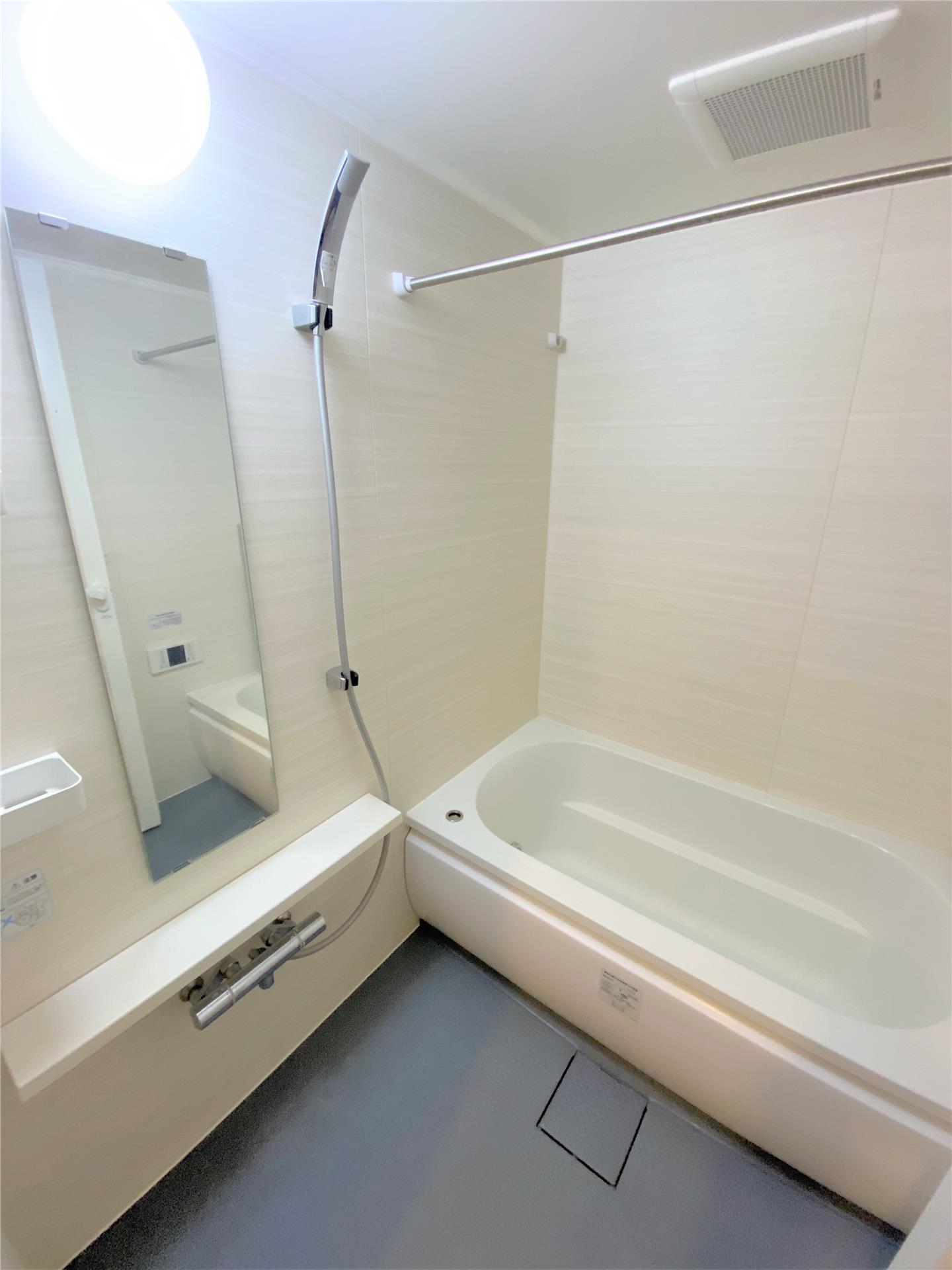 バス・シャワールーム