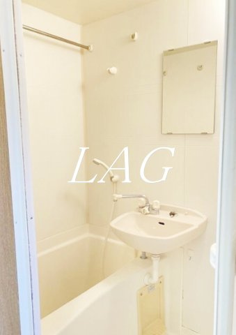 バス・シャワールーム　お風呂です。