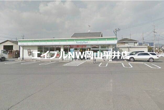 コンビニ　ファミリーマート岡山兼基店（コンビニ）まで363m