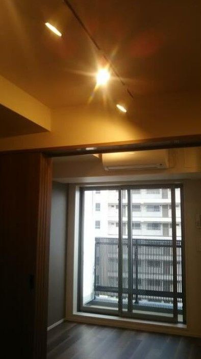 居室・リビング　☆明るい居間☆