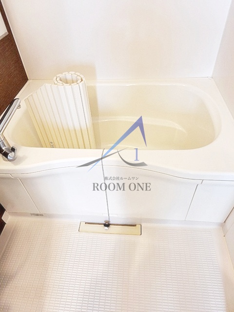 バス・シャワールーム　お風呂です。