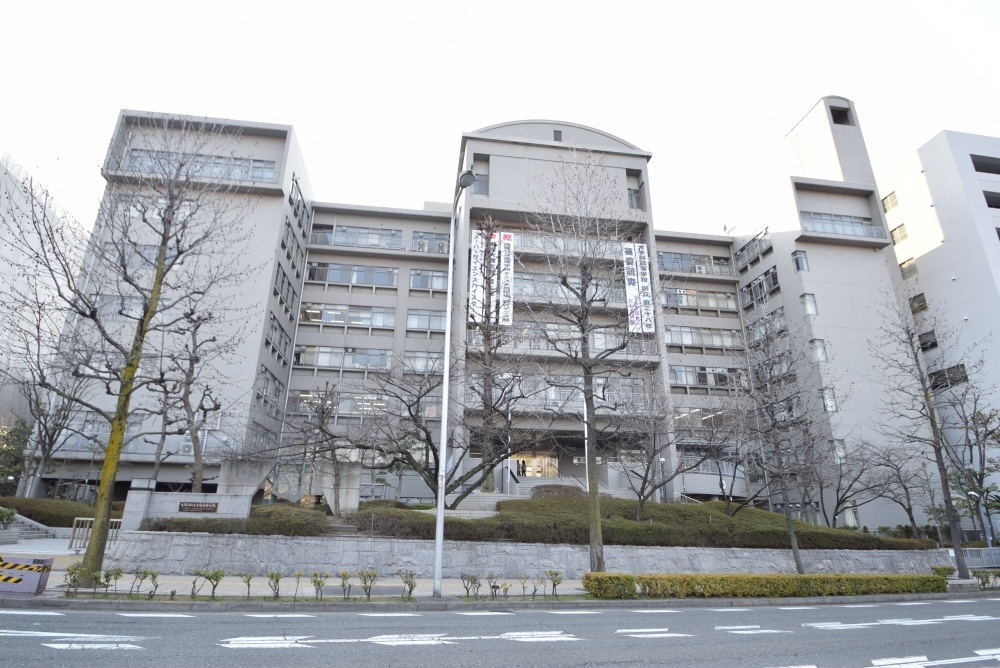 高校・高専　大阪府立大手前高等学校（高校・高専）まで1544m