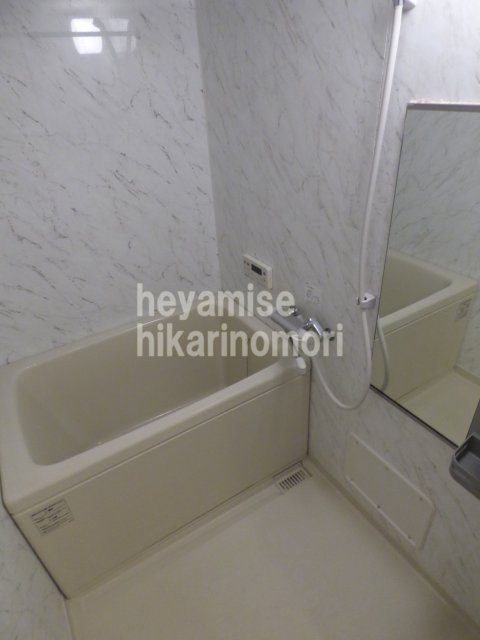 バス・シャワールーム　写真は別号室