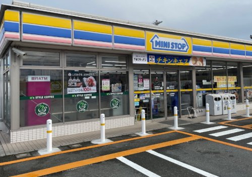 コンビニ　ミニストップ 浜松北島町店（コンビニ）まで326m