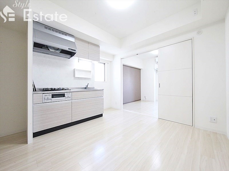 居室・リビング　内装