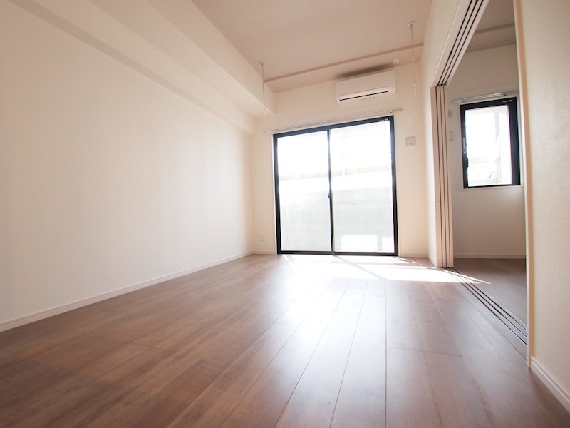 居室・リビング　ナチュラルカラーのお洒落なお部屋