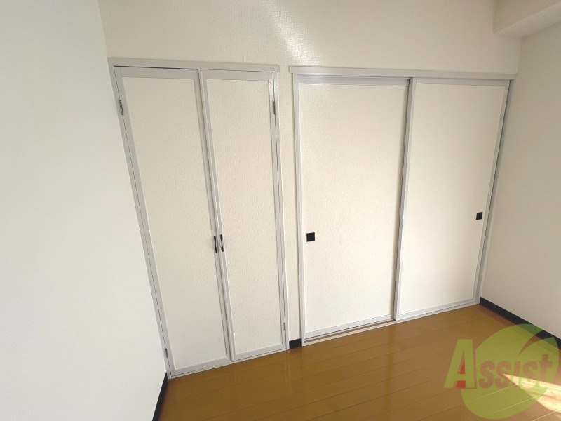 収納　収納が付いてるので、荷物も沢山入ります。