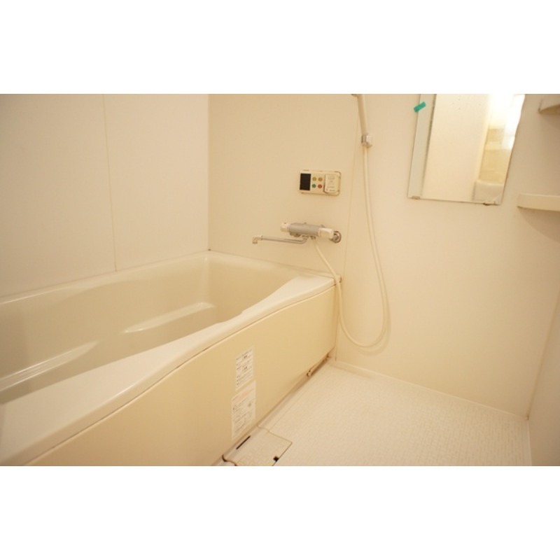 バス・シャワールーム　図面と現状に相違がある場合には現状を優先