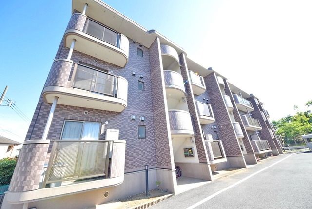 建物外観　とても日当たりの良い立地です