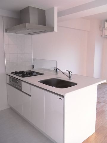 キッチン　☆３口ガスキッチン☆