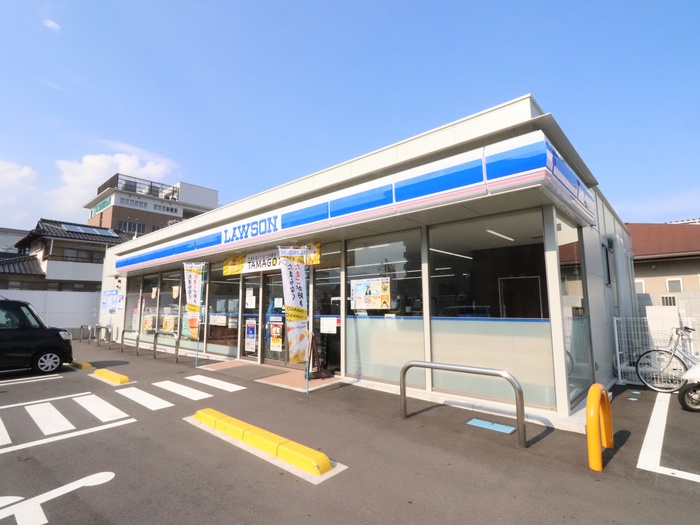 コンビニ　ローソン廿日市市役所前店（コンビニ）まで400m