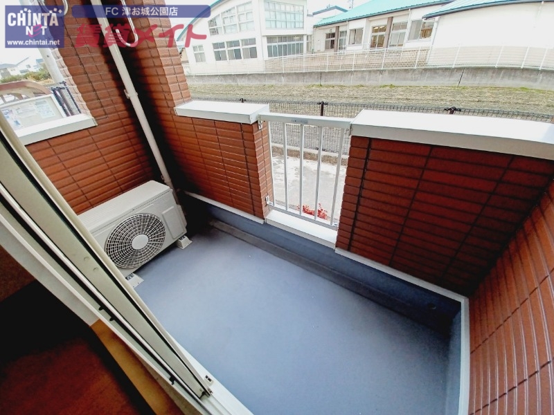 バルコニー　同型参考写真