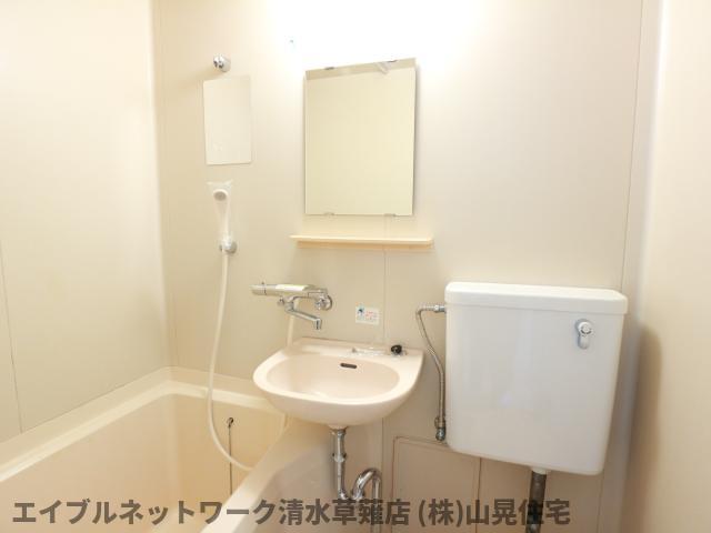 洗面設備　忙しい朝には欠かせない洗面所です