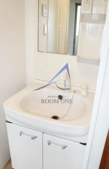 洗面設備　洗面台です。