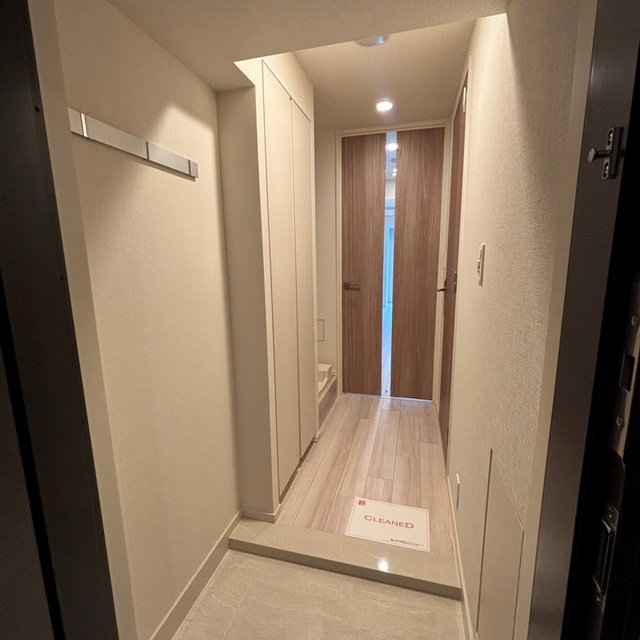 玄関　※写真は同タイプ住戸です。