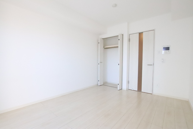 居室・リビング　【他号室参考写真】