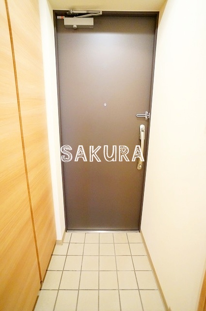 玄関　収納豊富なシューズボックスです♪