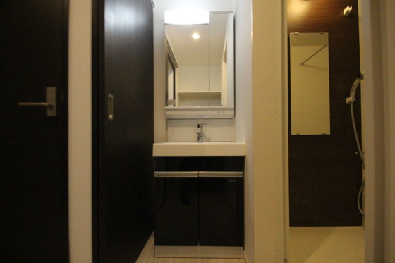 洗面設備　※別部屋の写真です
