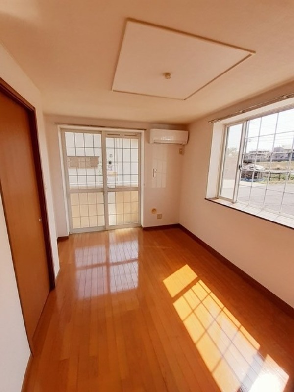 居室・リビング　図面と現状に相違がある場合には現状を優先