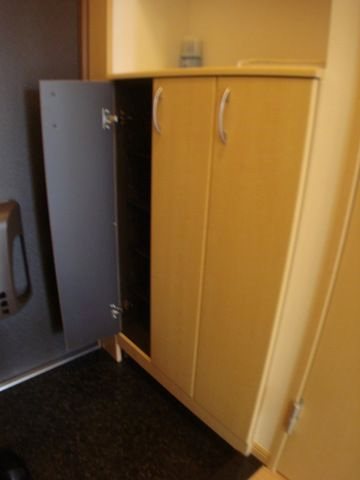 玄関　※別のお部屋の写真です