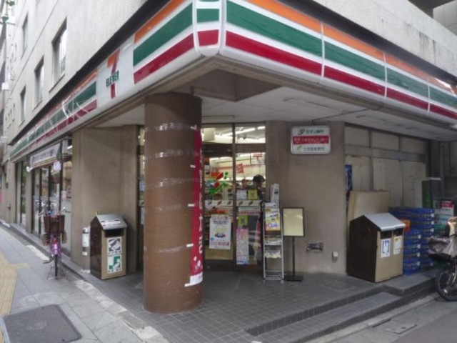 コンビニ　セブンイレブン板橋仲宿店（コンビニ）まで119m