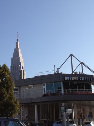 飲食店　ドトールコーヒーショップ代々木パーキングエリア店（飲食店）まで49m
