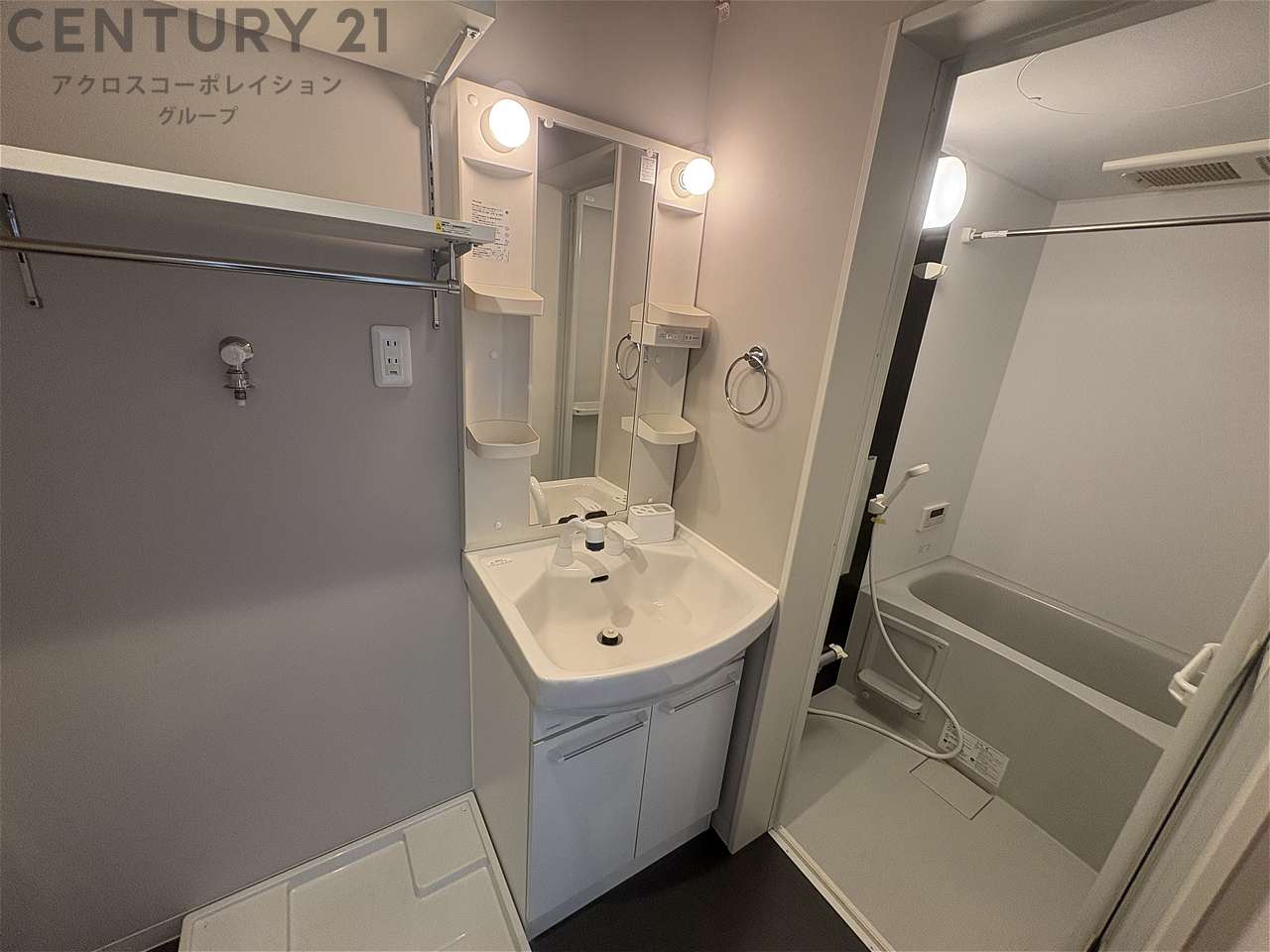 洗面設備　独立洗面化粧台付きでおすすめです！