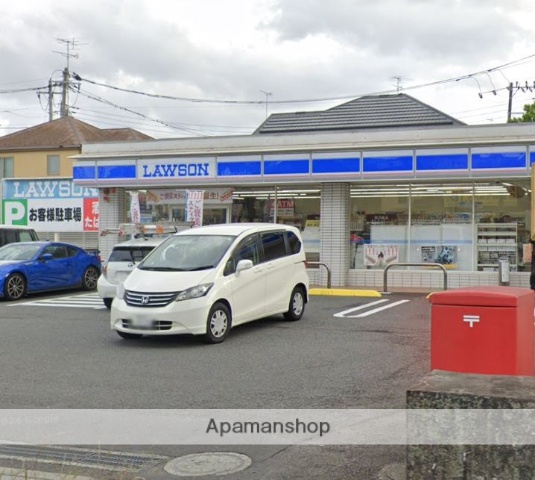 コンビニ　ローソン（コンビニ）まで678m