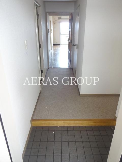 玄関　別部屋参考。