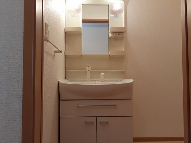 洗面設備　洗面所です