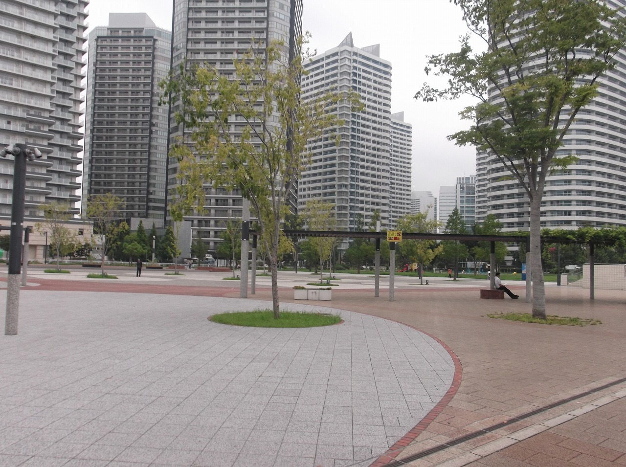 公園　高島中央公園（公園）まで378m