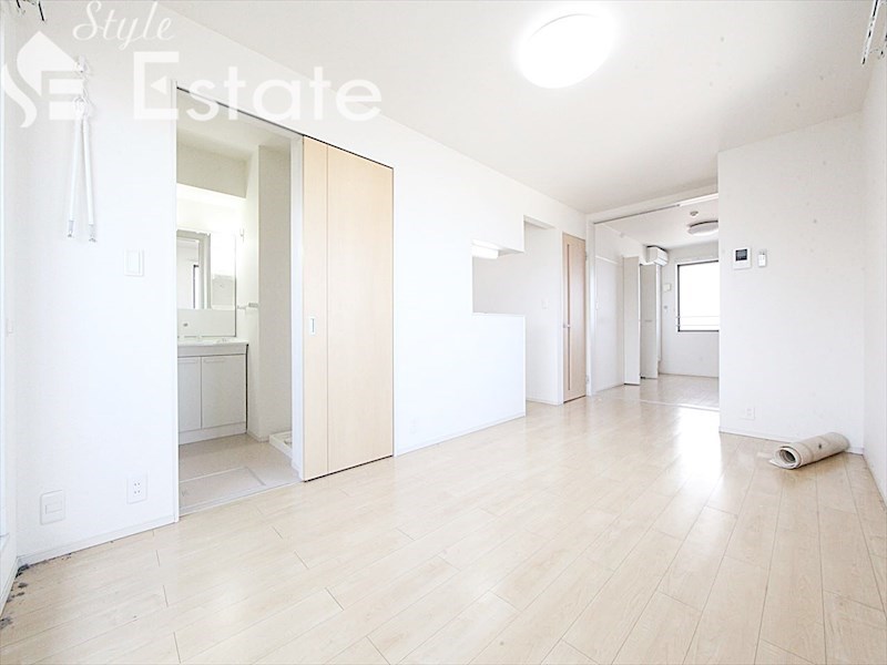 居室・リビング　内装