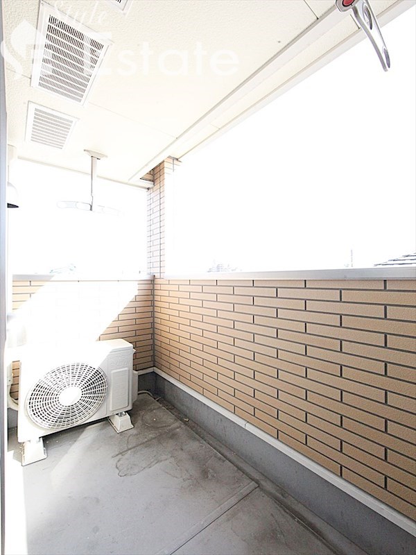 バルコニー　バルコニー