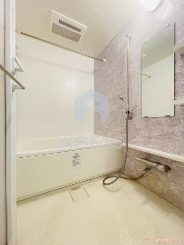 バス・シャワールーム　同マンション別部屋　参考写真