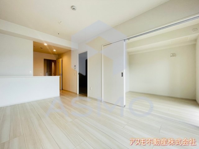 居室・リビング　同マンション別部屋　参考写真